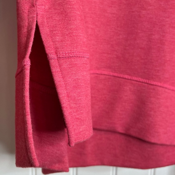 Mary Square Oversized Muted Red Graphic Sweatshirt. Size Small. - Picture 5 of 6